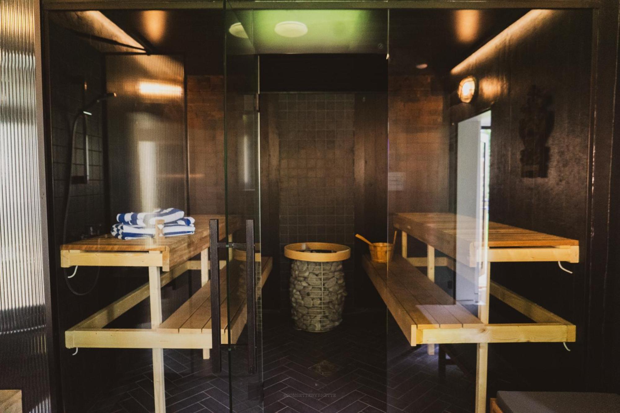 Mia Glamping Hotell Orissaare Exteriör bild