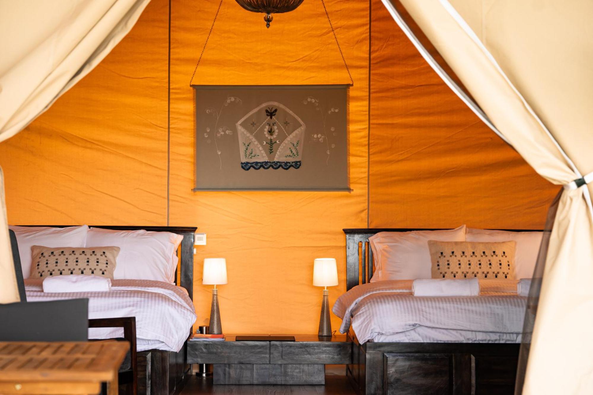 Mia Glamping Hotell Orissaare Exteriör bild